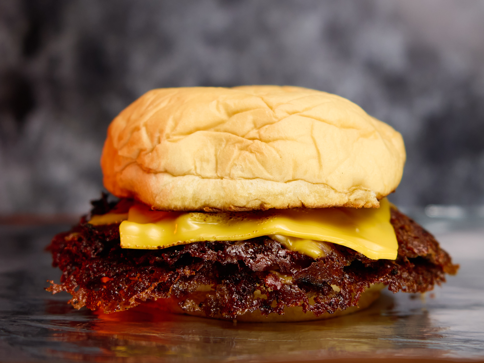 Cheese Burger Con Papas