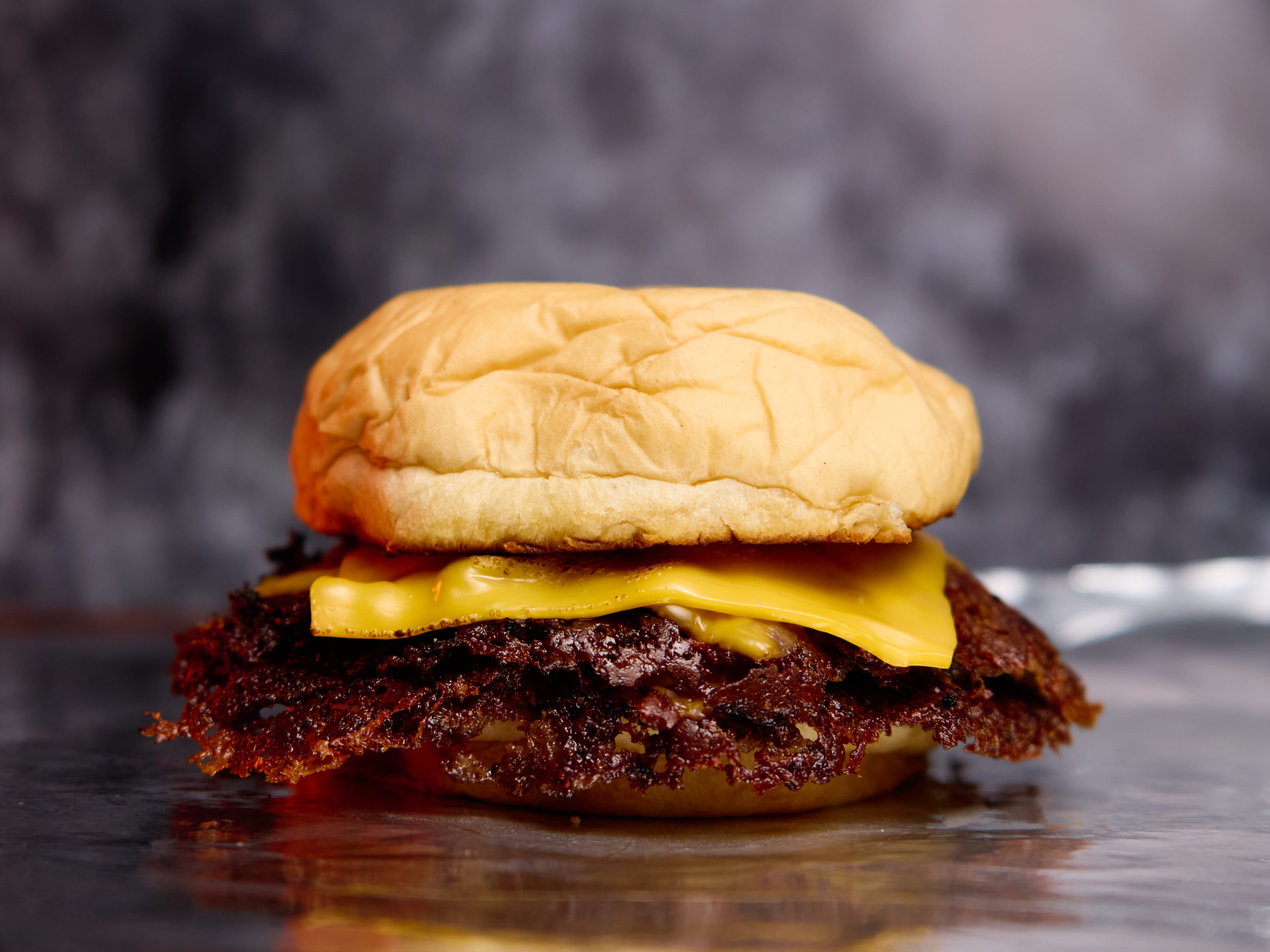 Cheese Burger + Papas