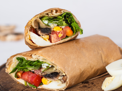 Wrap huevo y champiñones
