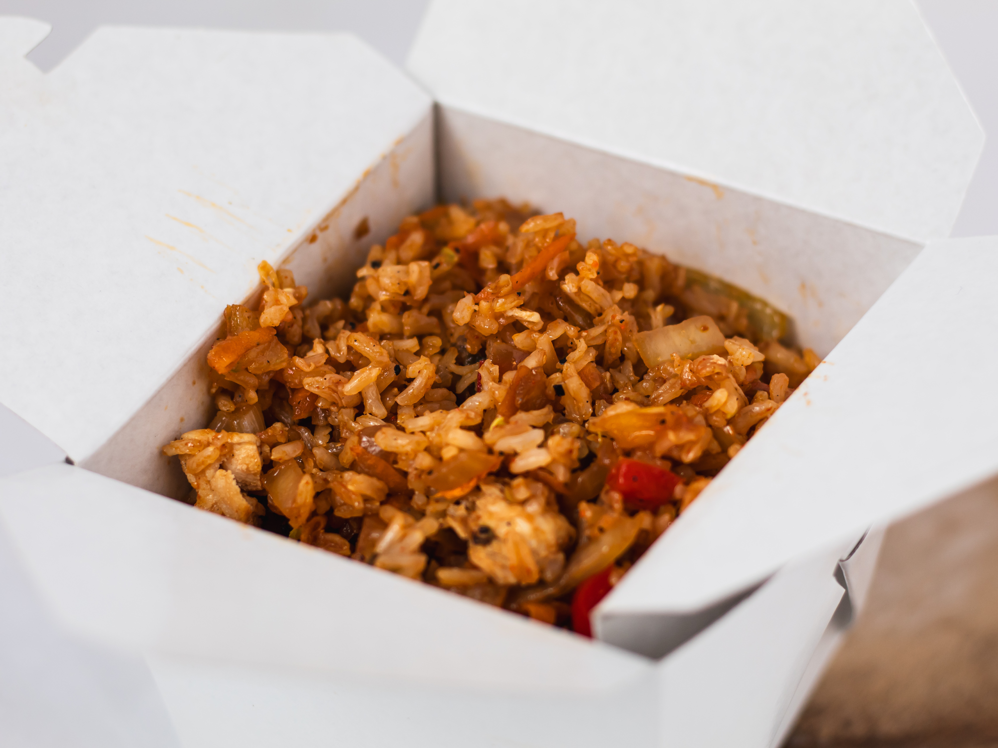 Chow fan de pollo
