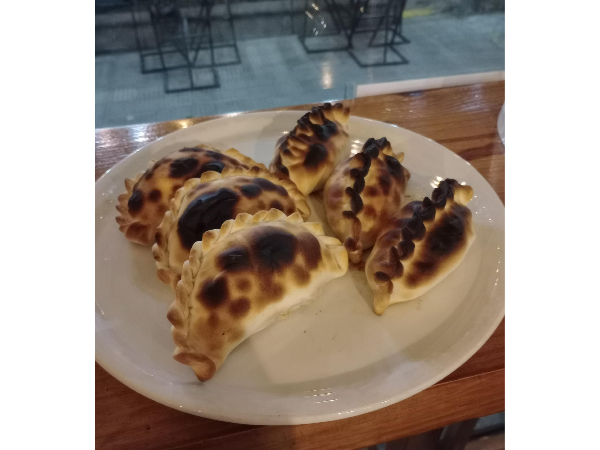 DOCENA DE EMPANADAS