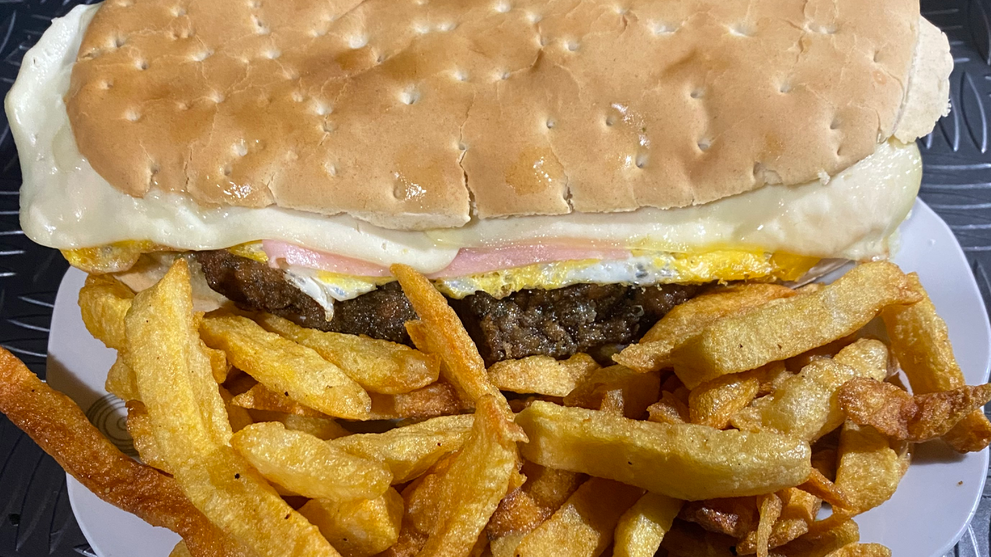 SÁNDWICH DE MILANESA