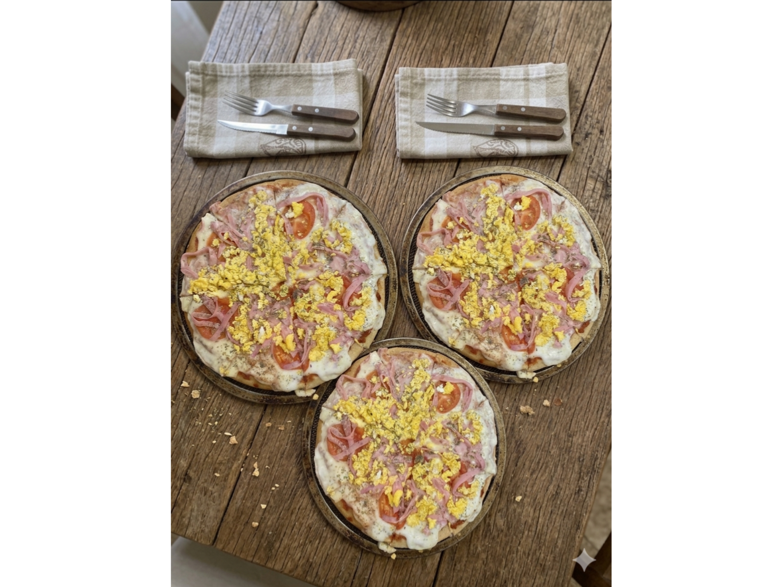 3 PIZZA ESPECIAL