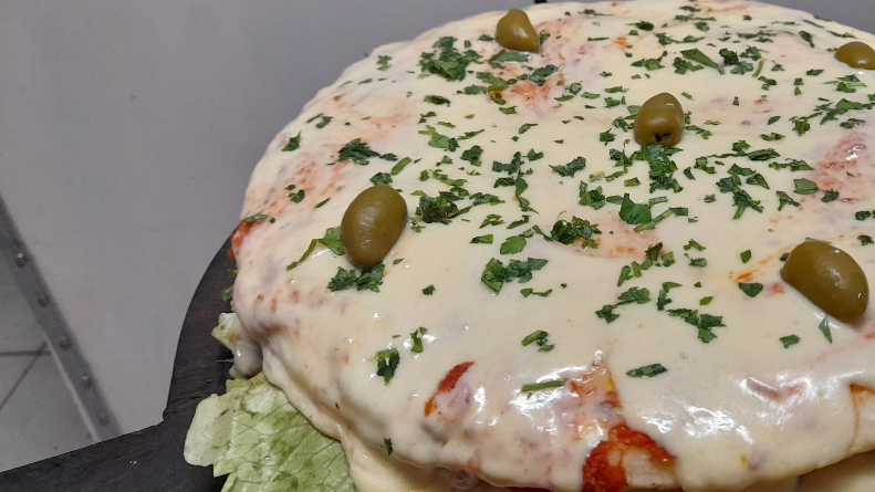 Lomo - Pizza