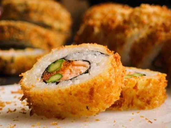 8 PIEZAS SPICY ROLL