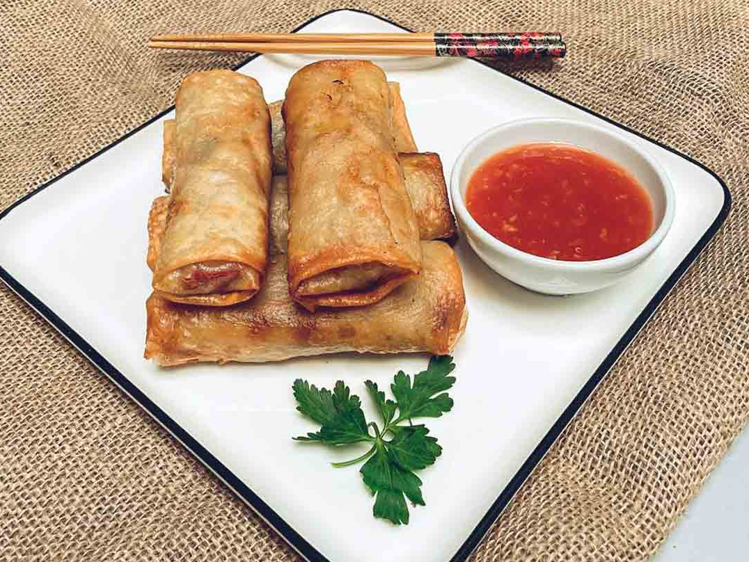 12 EMPANADAS CHINAS