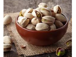 Pistacho con cáscara con sal