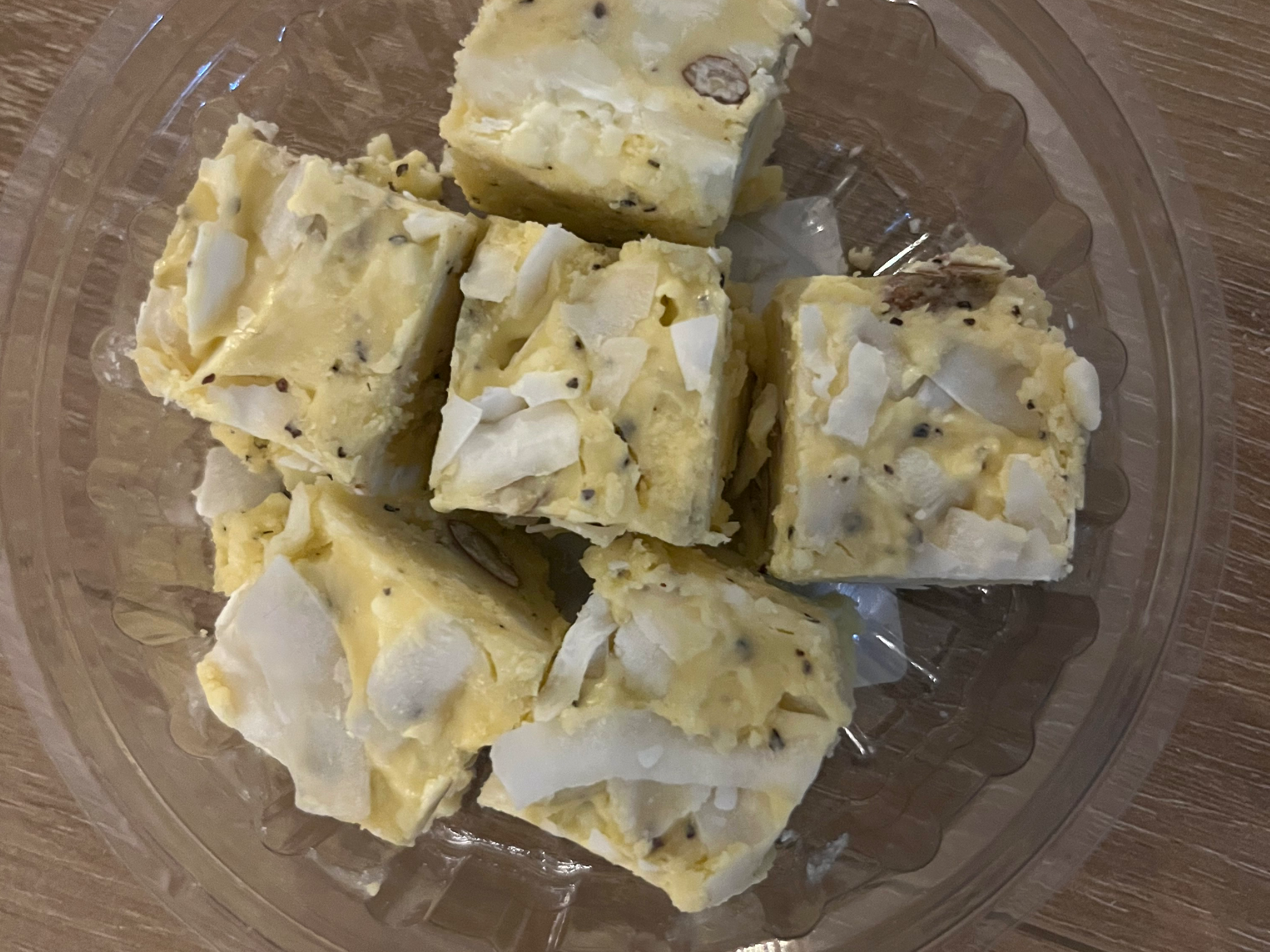 FUDGE  DE CHOCOLATE Y MARACUYA