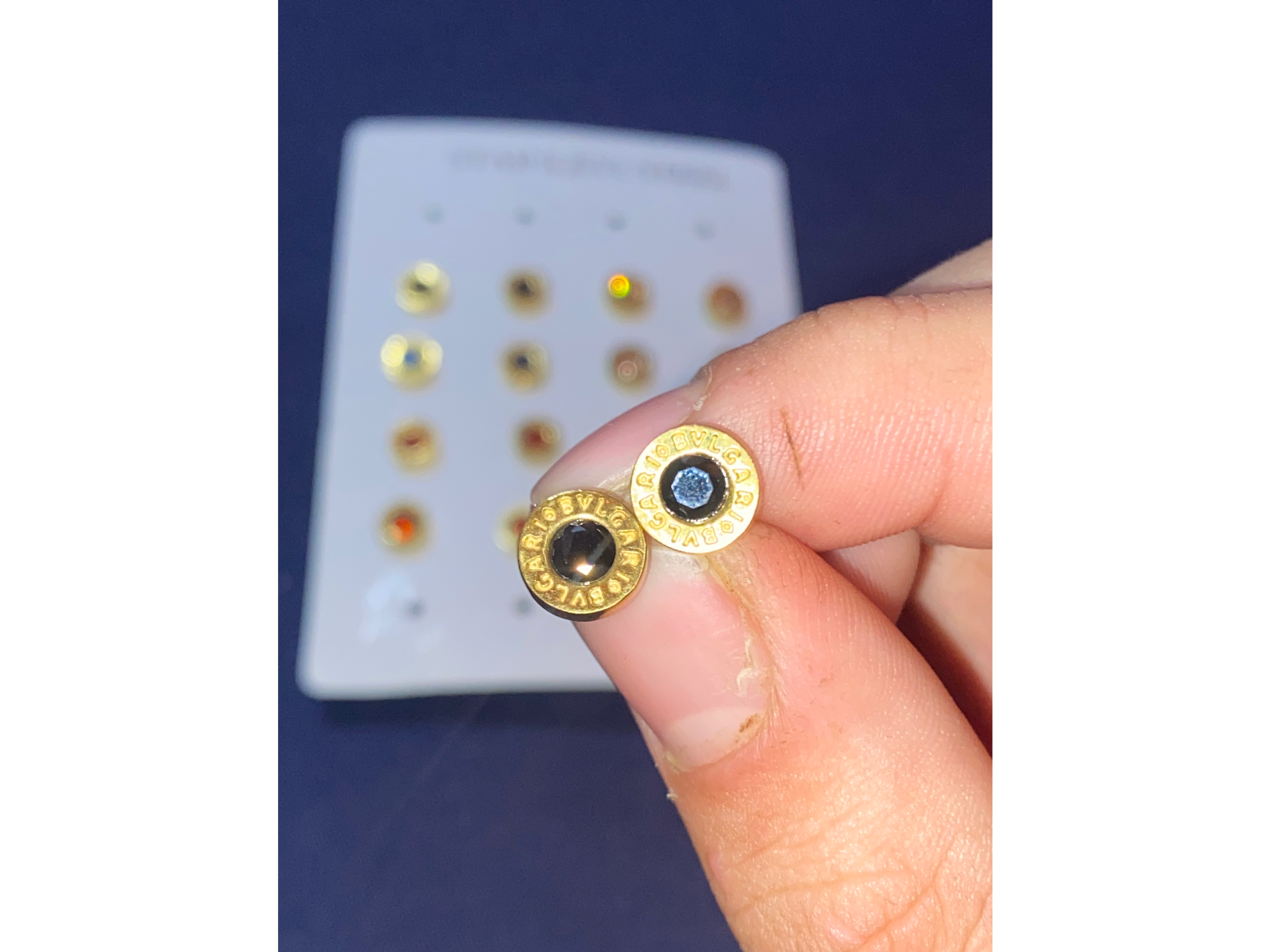 Aritos bulgari redondos