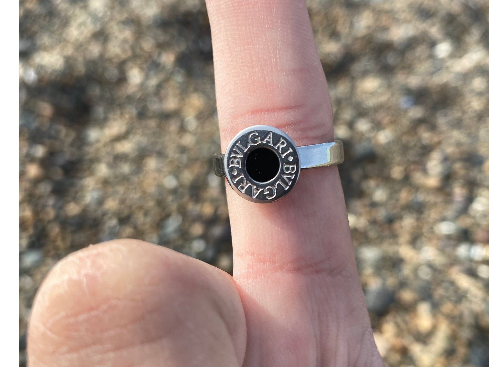 Anillo bvlgari