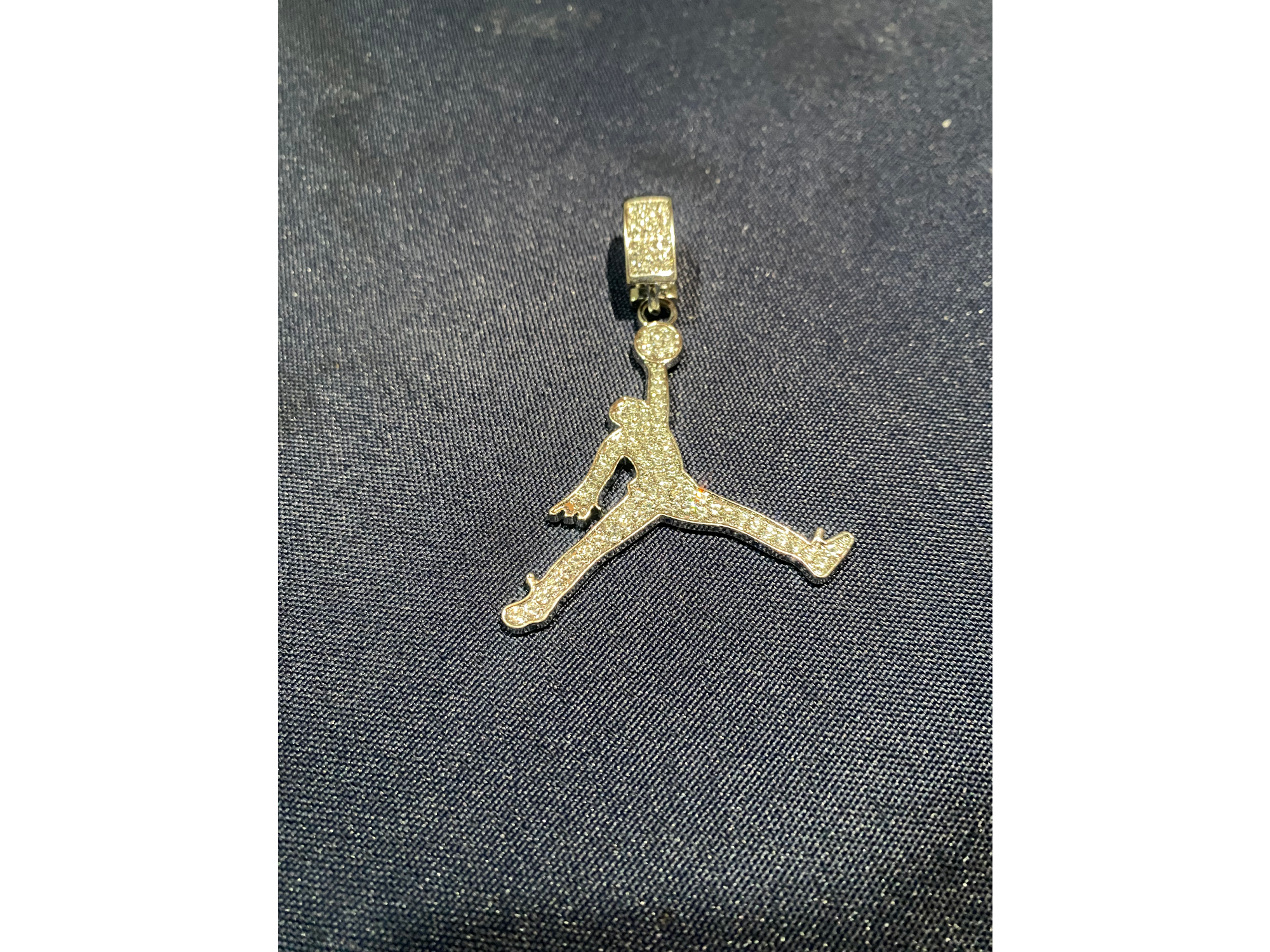 Dije jordan Plata