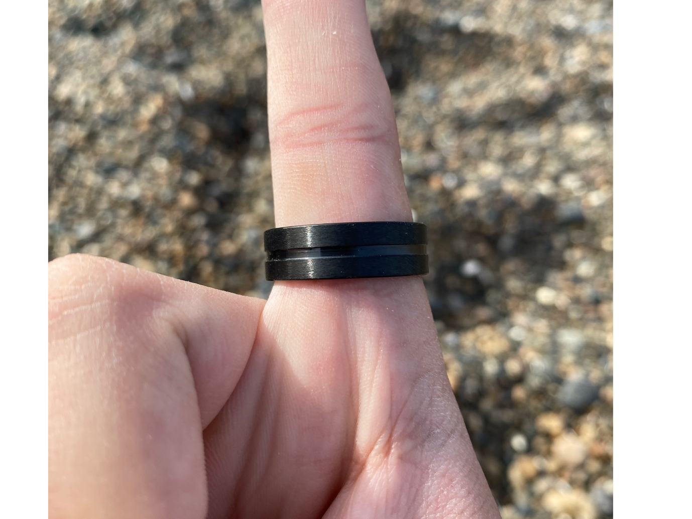 Anillo negro