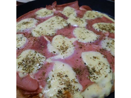 Pizza Jamon