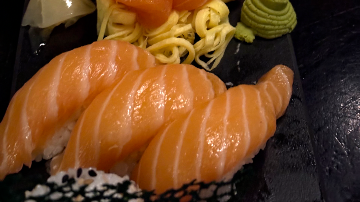 Niguiri y sashimi