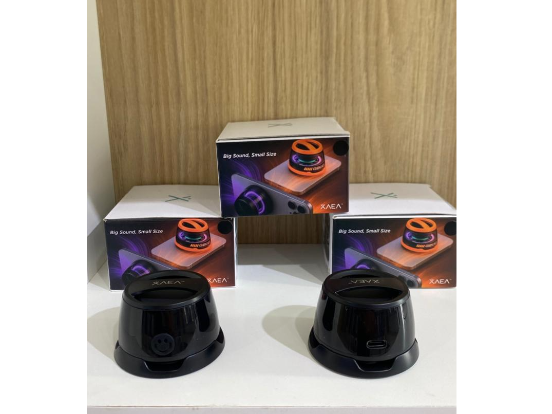 Parlante Gamer Bluetooth Magnético Xaea Mini Blast.