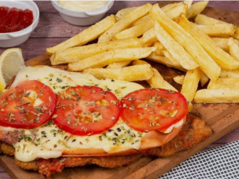 Milanesa a la Napolitana