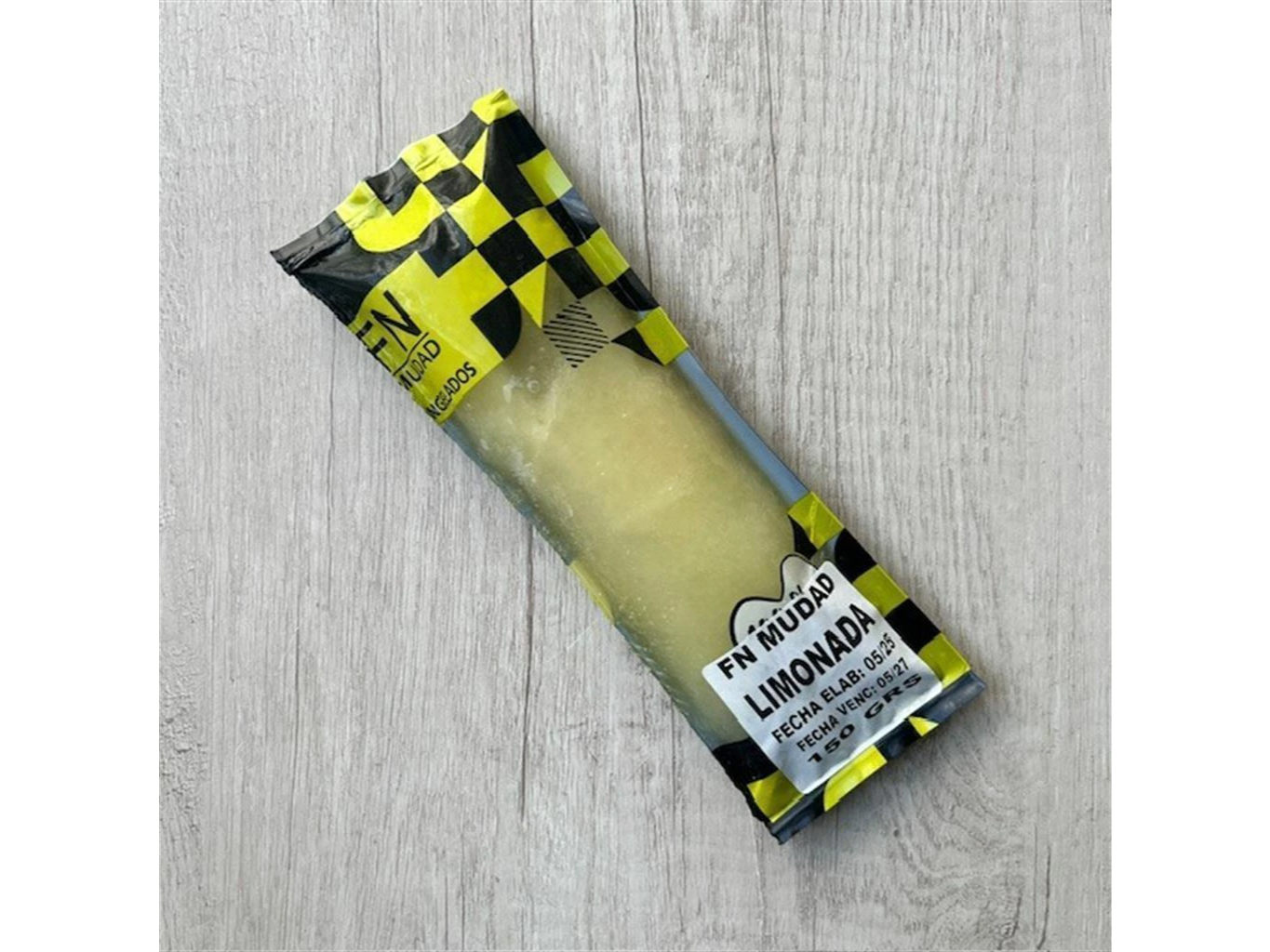 Limonada con jenjibre y menta (rinde 1 litro)