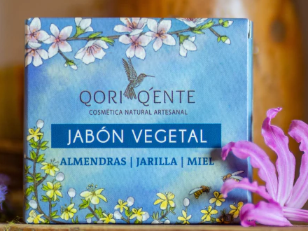 Jabón Vegetal - Almendras, Jarilla y Miel 120gr