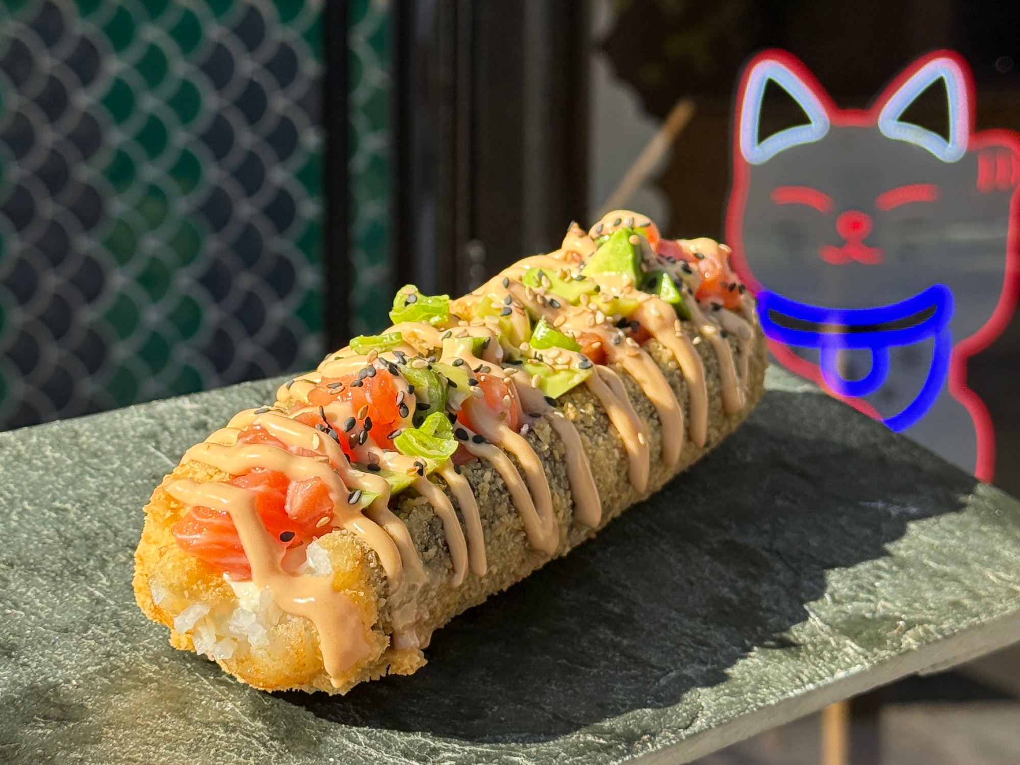 PROMO 2 HOTDOG SUSHI CON PAPAS