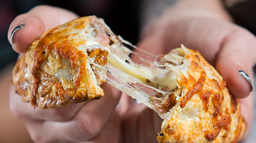 EMPANADAS Y TARTINES