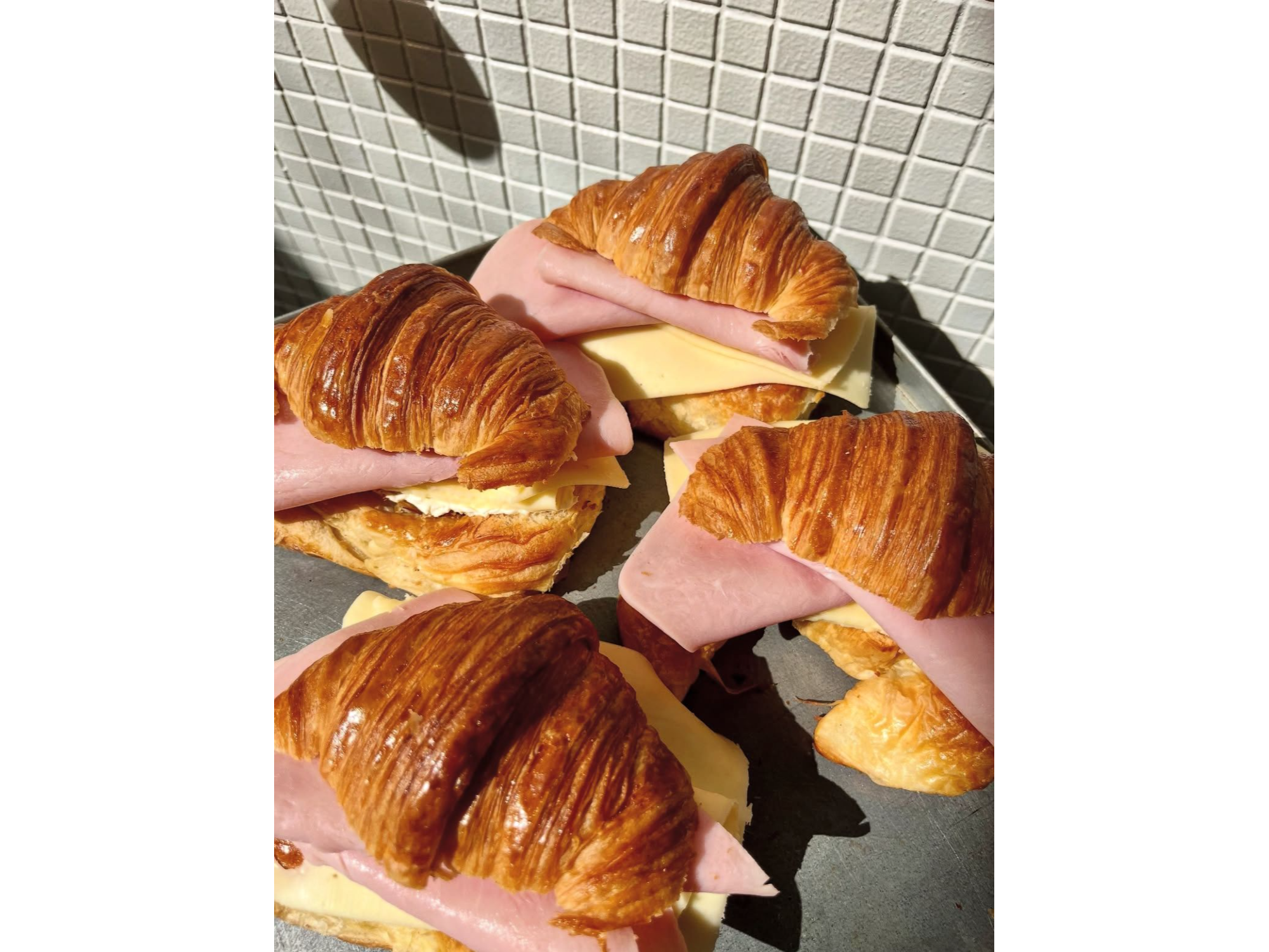 Croissant Frances ( SUPER MEDIALUNA ) Caja x168u de 55g c/u) PASTELINO