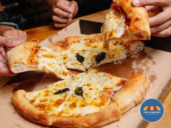 PIZZA MARGHERITTA GRANDE  MASA MADRE 8 PORCIONES- MIN 5 UNID