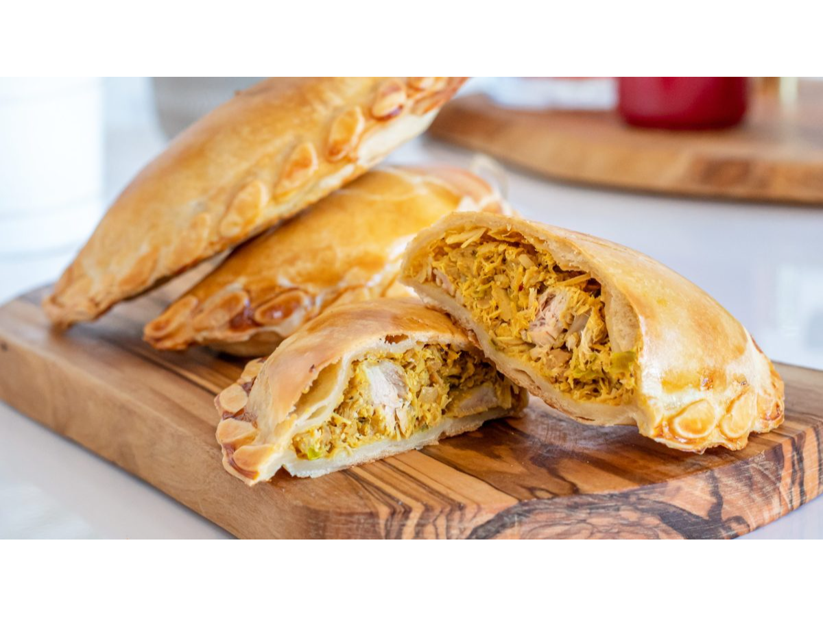 EMPANADAS DE POLLO X 6UND