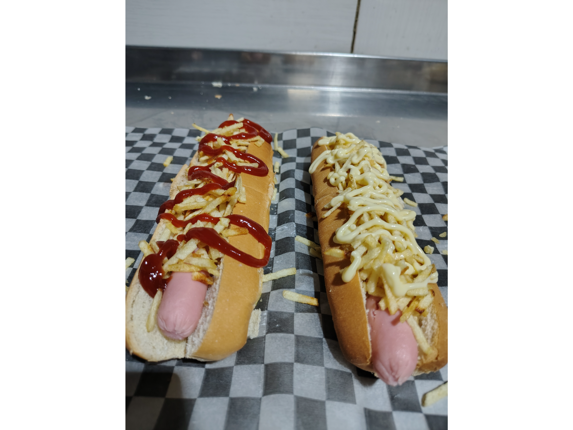 Super panchos con aderezo y papas pay