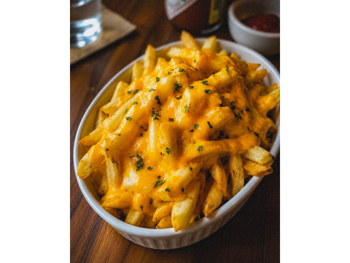 Papas Fritas con cheddar