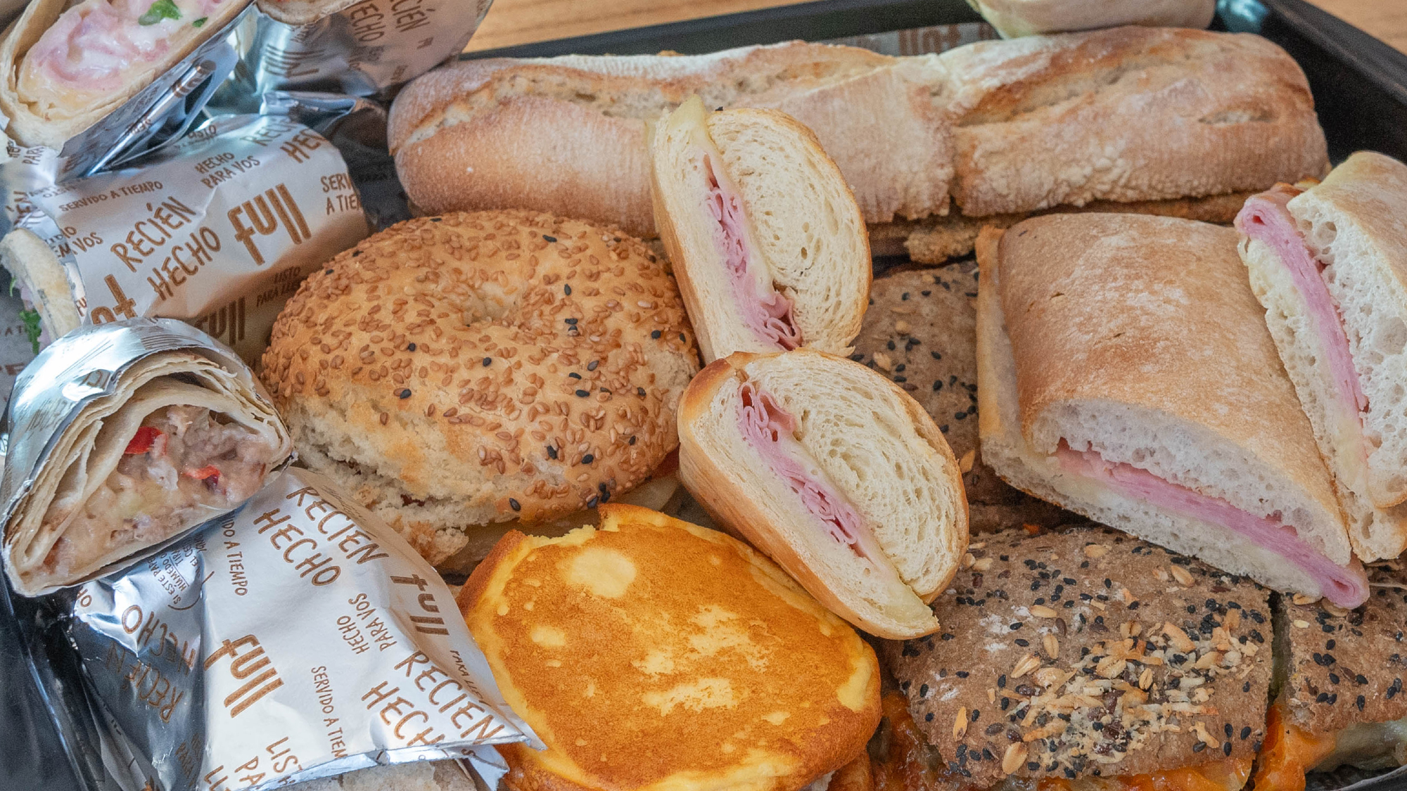 Sandwiches y Panificados
