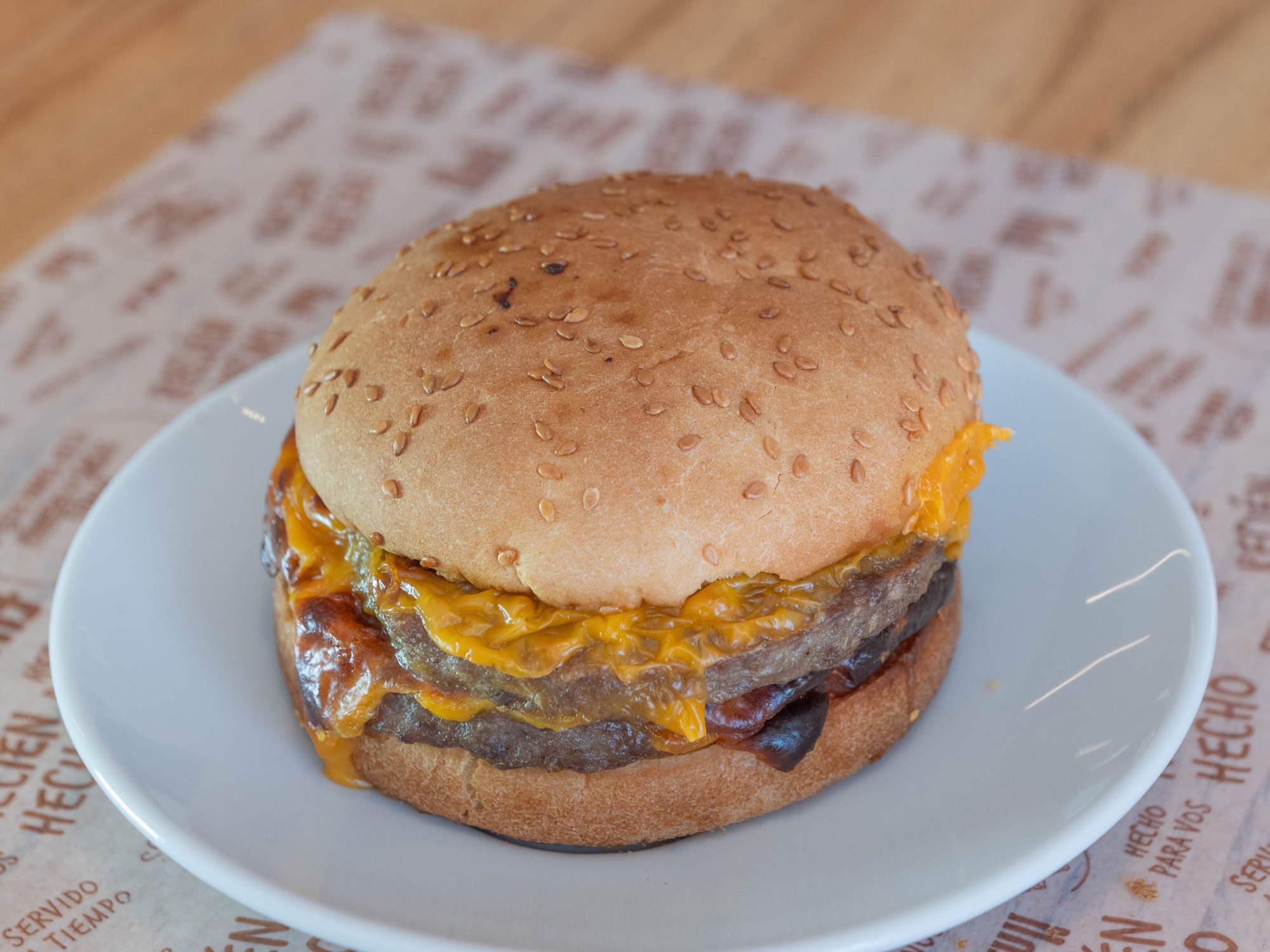Hamburguesa Doble con Queso