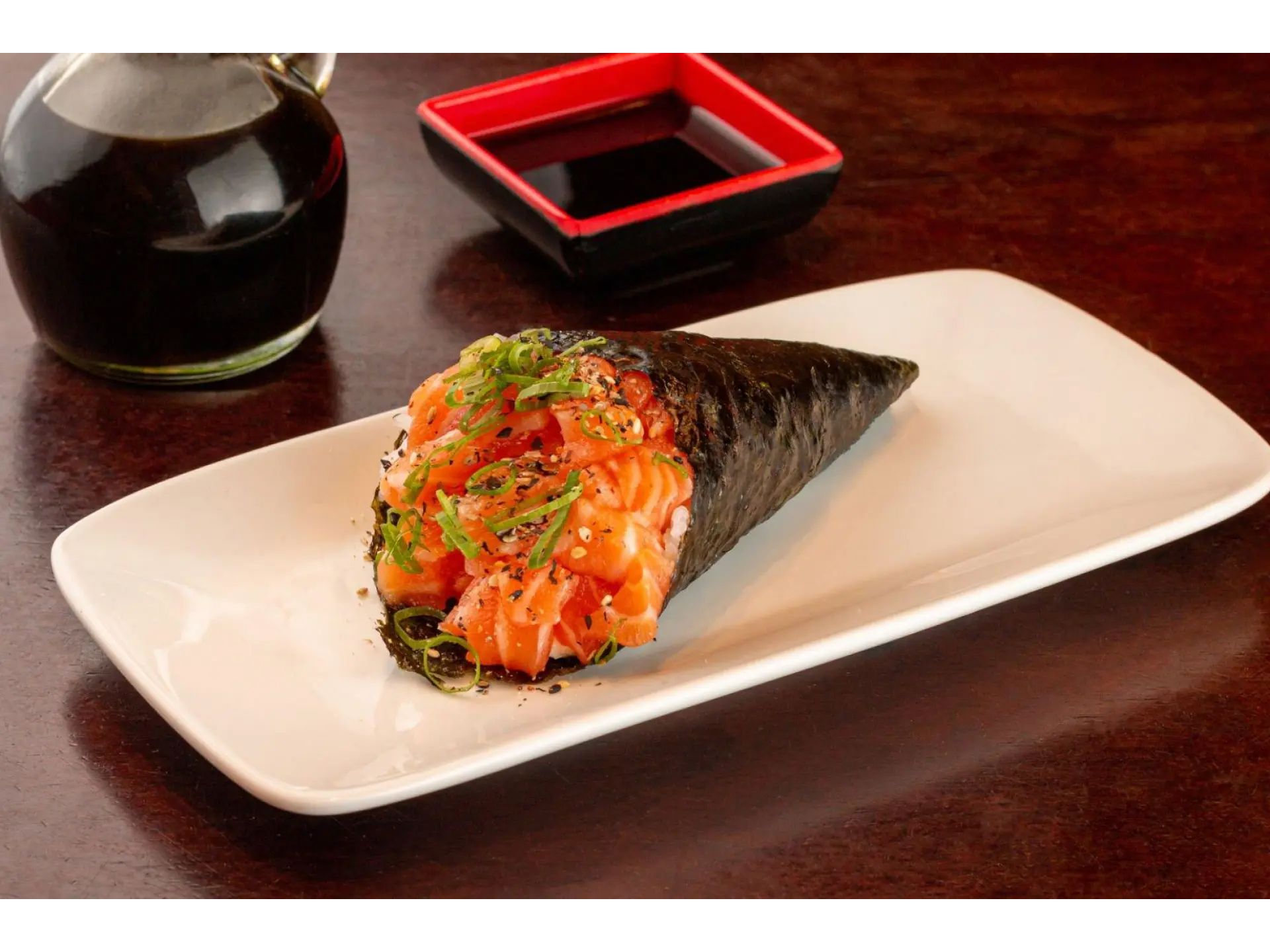 Temaki salmón PHILADELPHIA