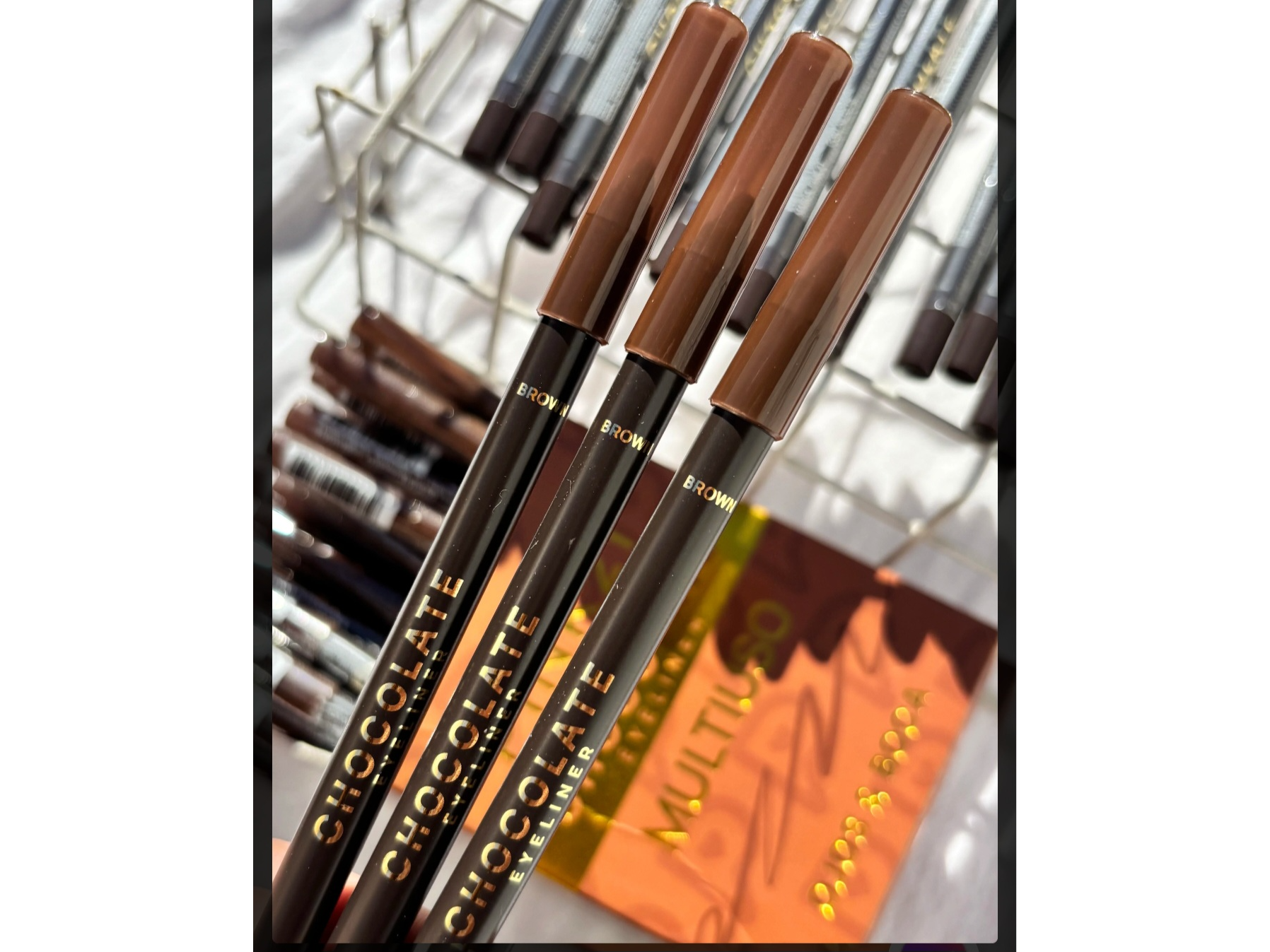 DELINEADOR DE LABIOS