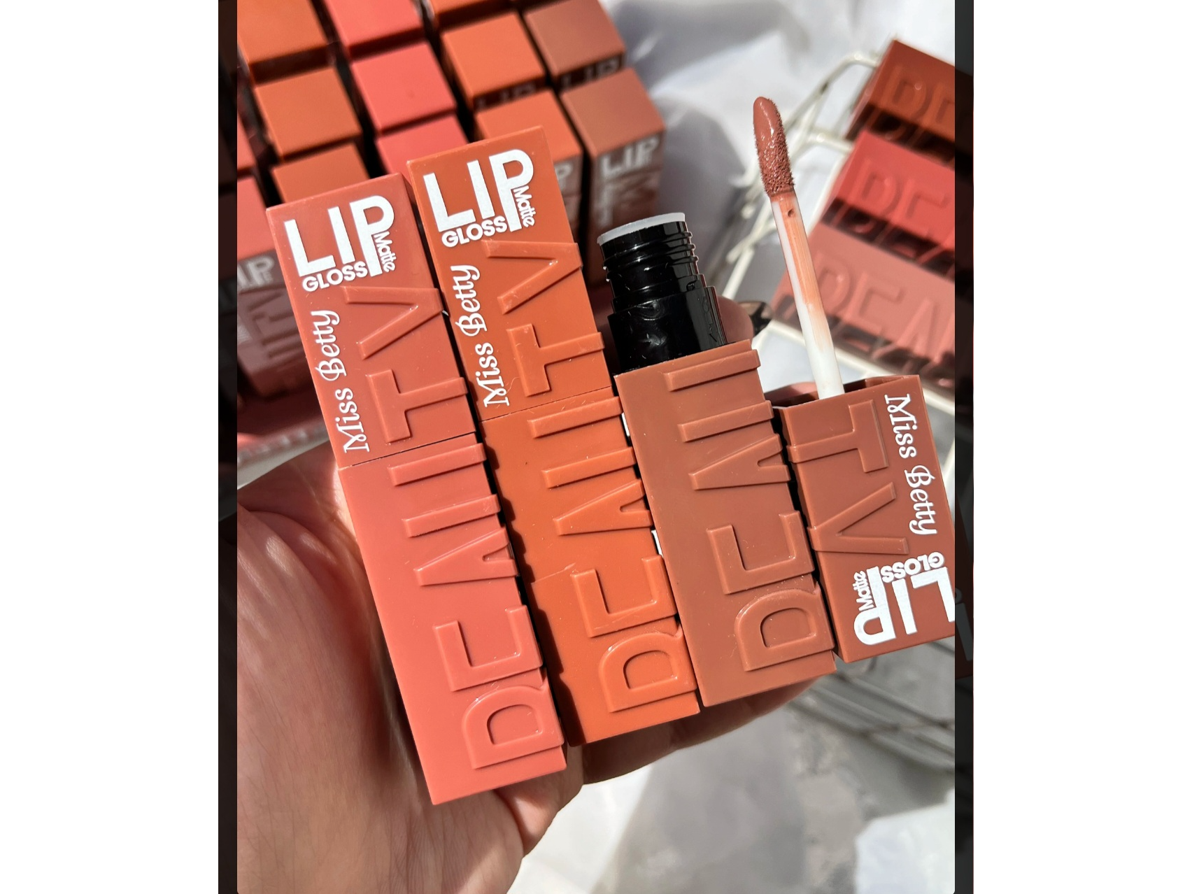 LABIALES MATTE