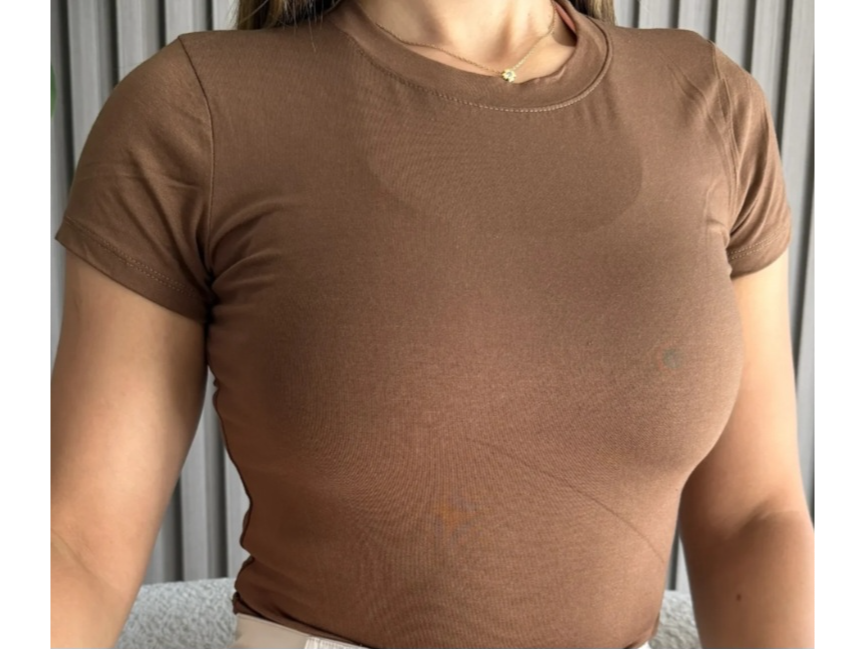 REMERA BASICA CHOCOLATE