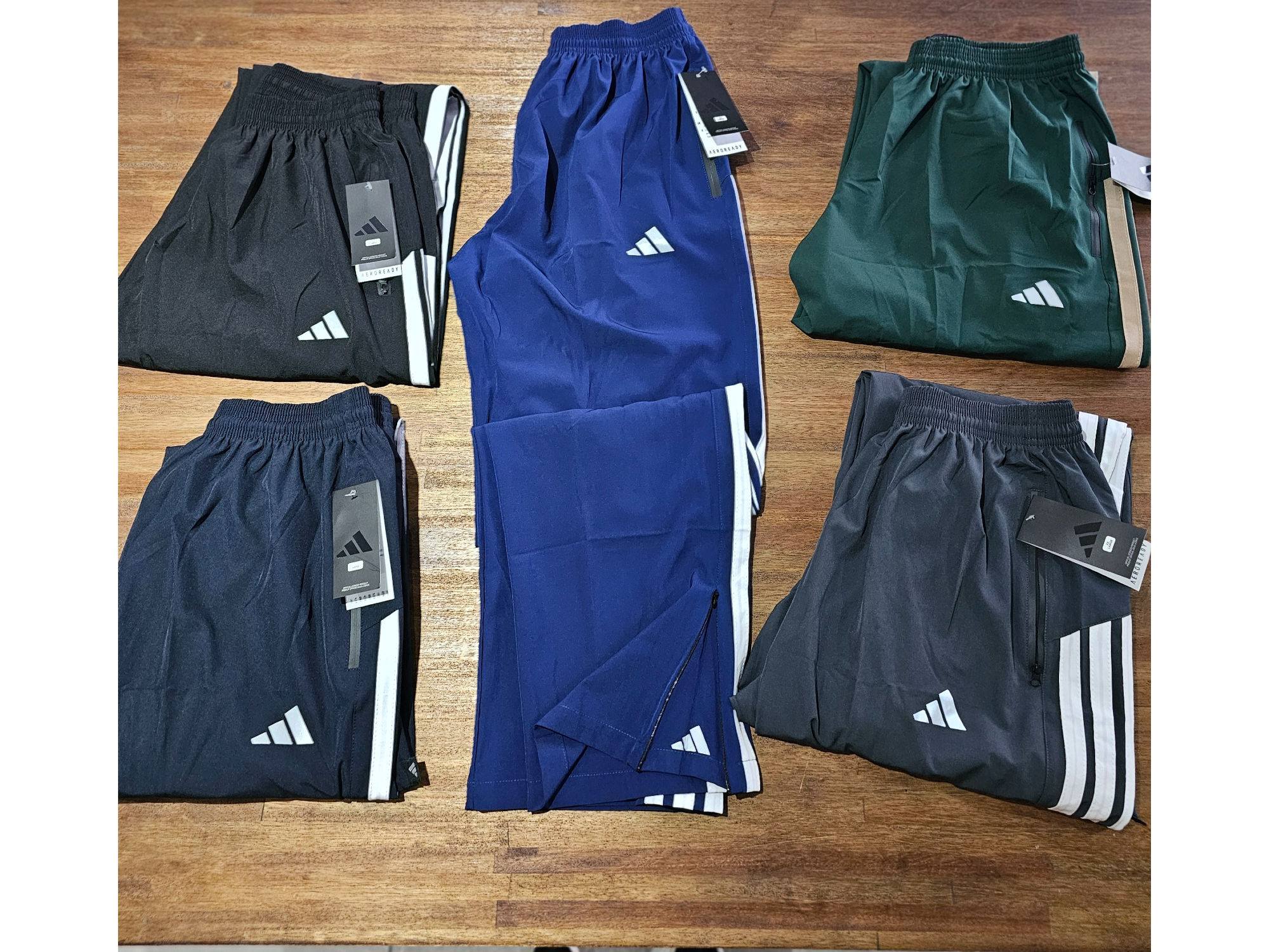 JOGGIN ADIDAS
