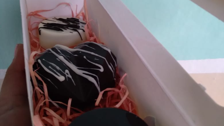 CAJAS BOMBONES