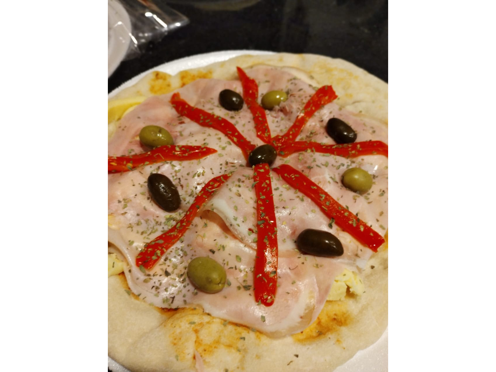 JAMÓN Y MORRON - PIZZA JUANA - GRANDE 8 porciones