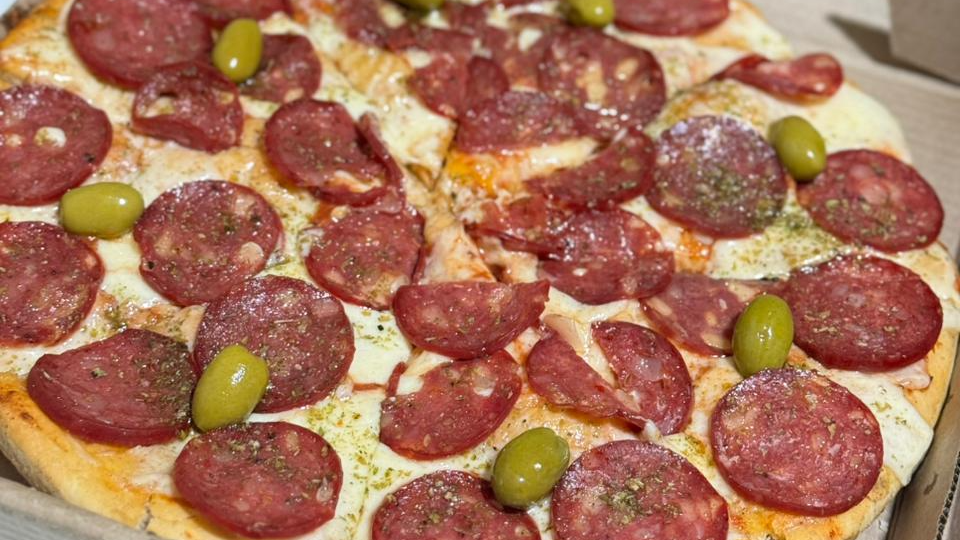 PIZZAS