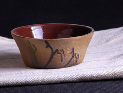 Bowl marrón esmaltado pintado