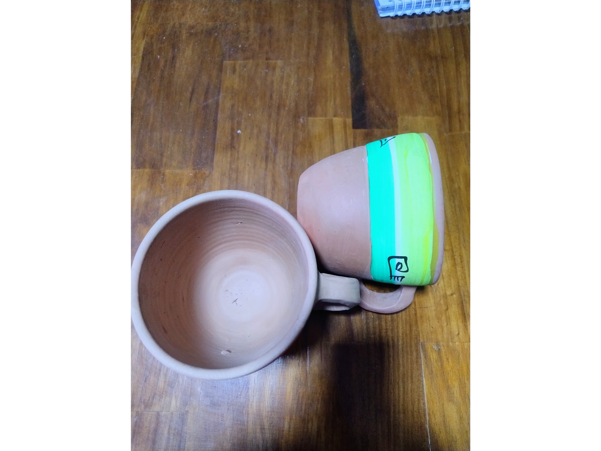 Tazón de barro Enorme