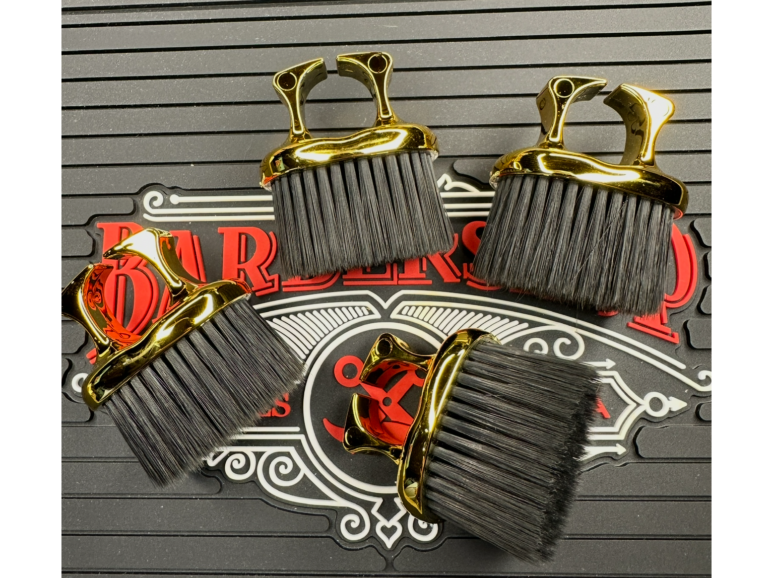 Cepillo anillo dorado