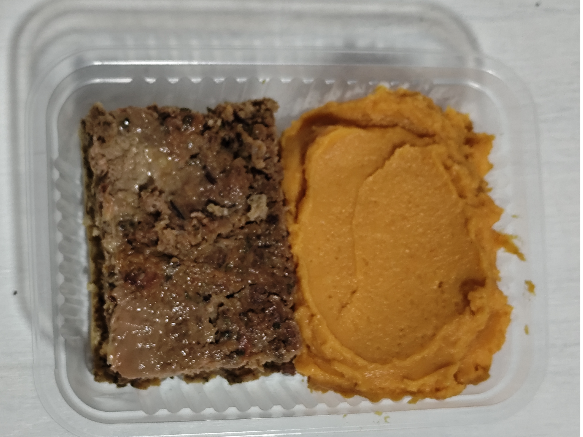 Pan de carne con puré mixto