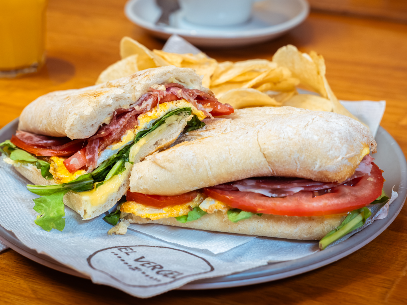 Sándwich de la casa Bondiola