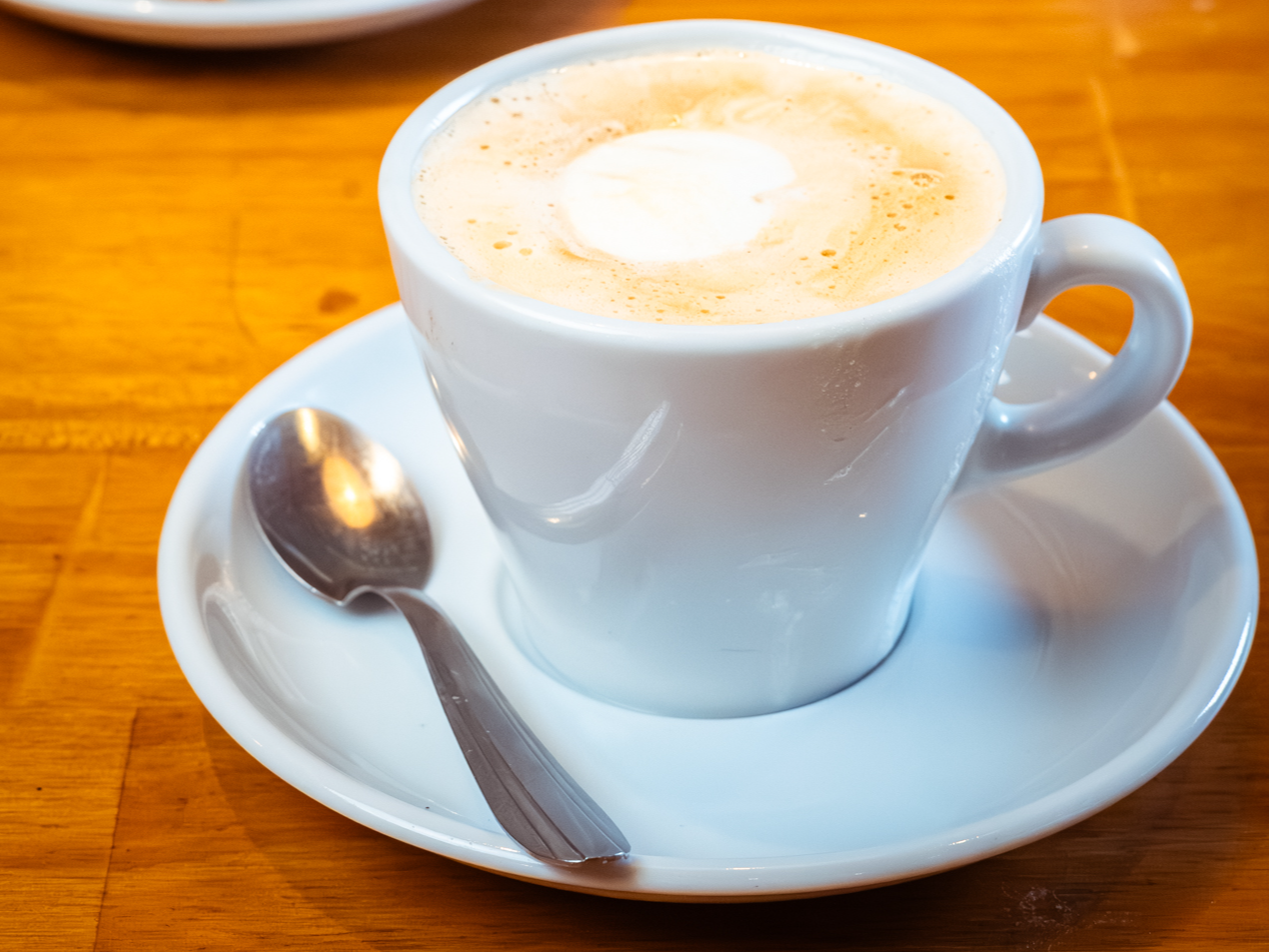 Café con leche de almendras