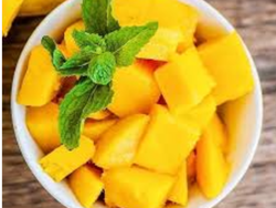 MANGO EN CUBOS