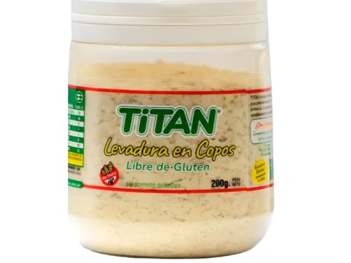 LEVADURA TITAN EN COPOS