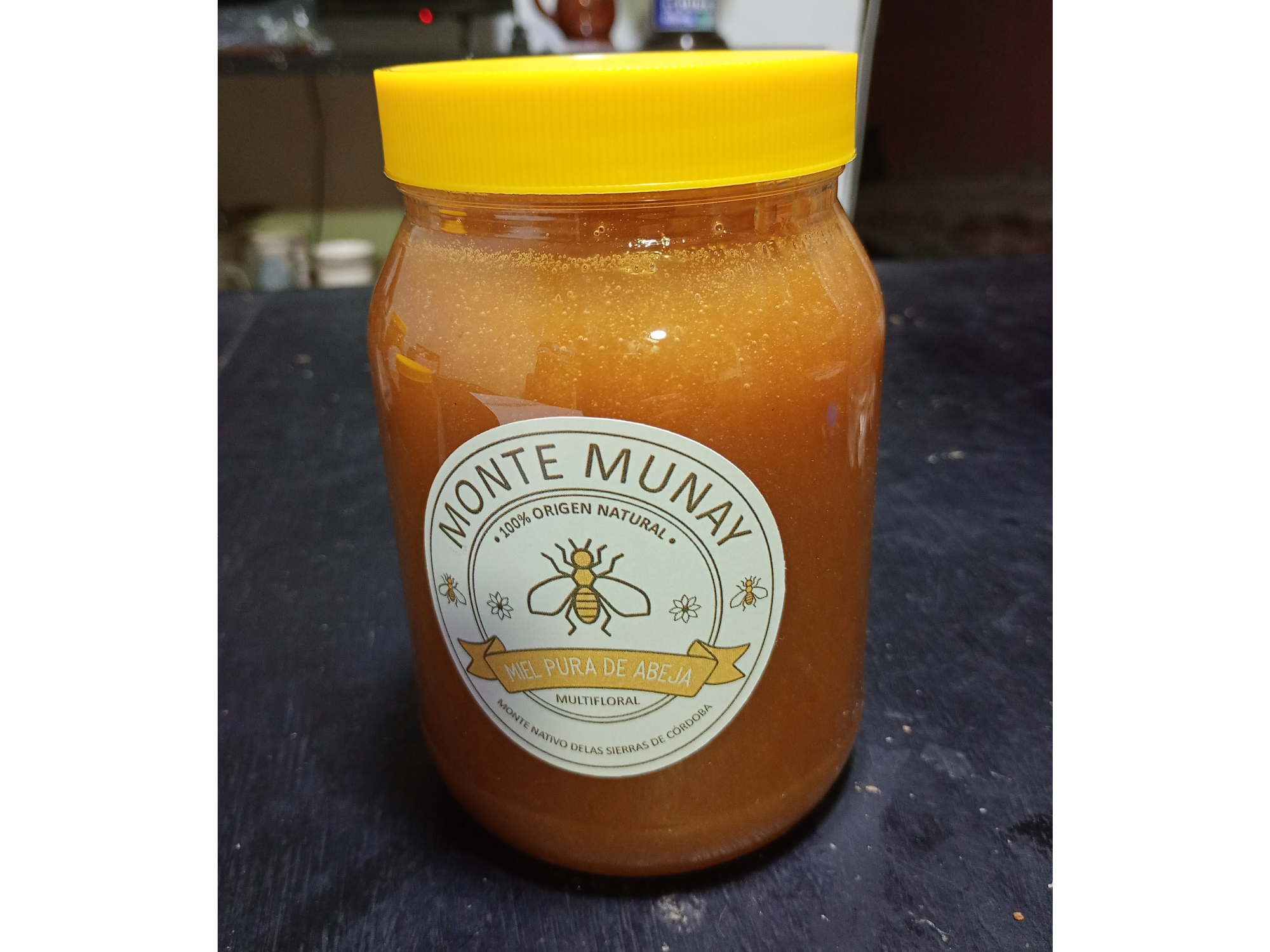 MIEL PURA  MONTE MUNAY🐝🍯