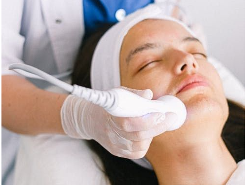 Limpieza facial tensora