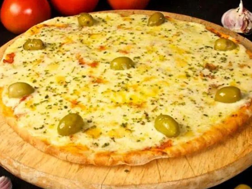 Pizza Muzarella al molde (cod 700)